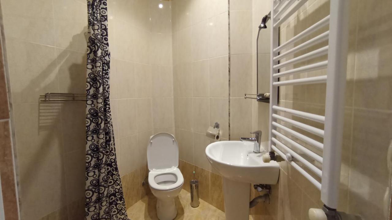 Guest House Karla 科布列季 外观 照片